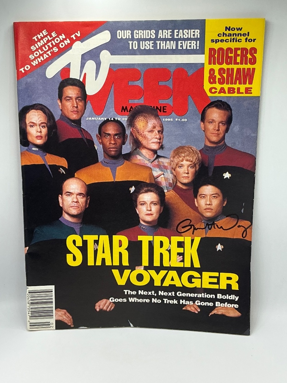 Star Trek Autographed Voyager TV Week Magazine 1995 Garrett Wang Signed Rare